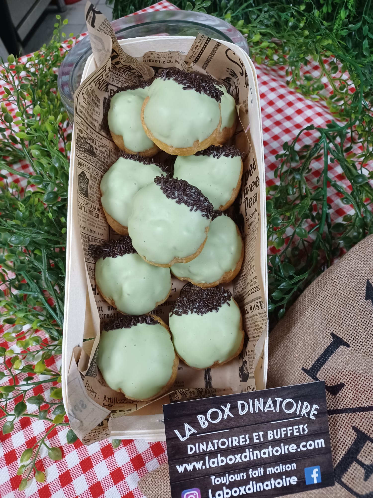 plateau de 10 choux façon gland