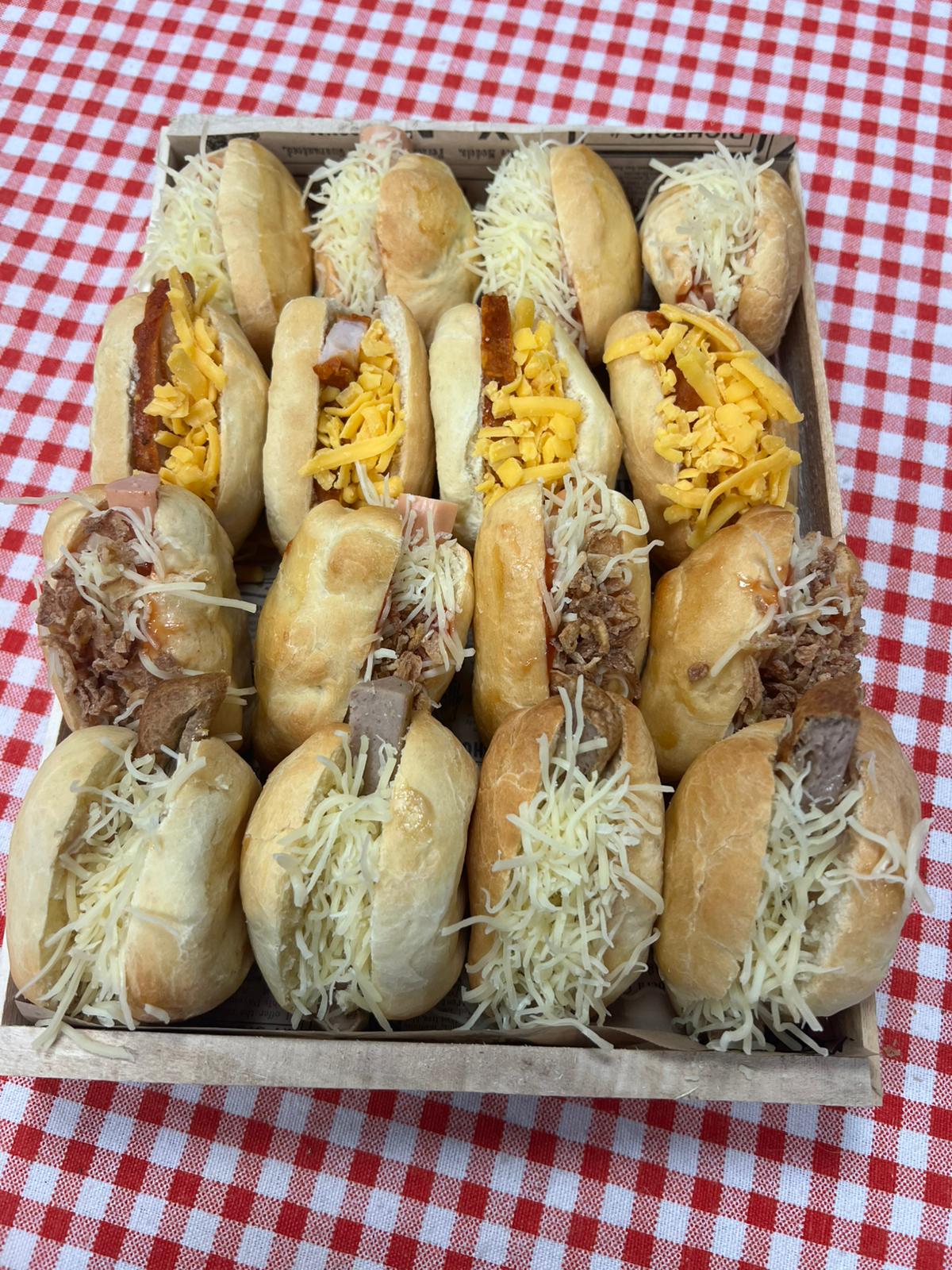 Plateau mix hot dog 